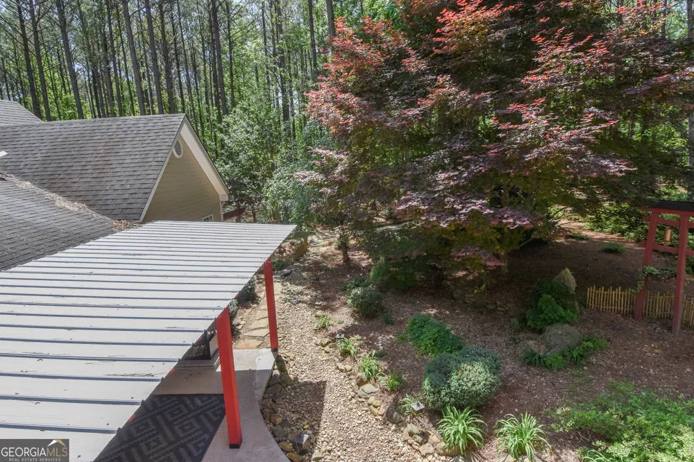 75 Katies CT Meansville, GA 30256