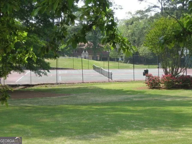 143 Amherst PL NW Atlanta, GA 30327