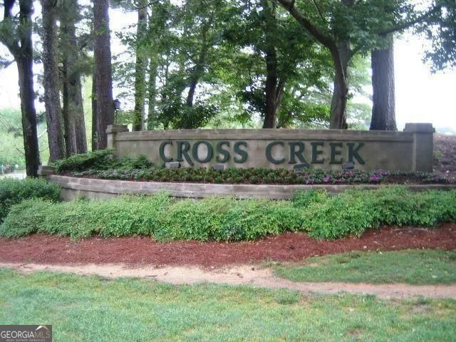 143 Amherst PL NW Atlanta, GA 30327