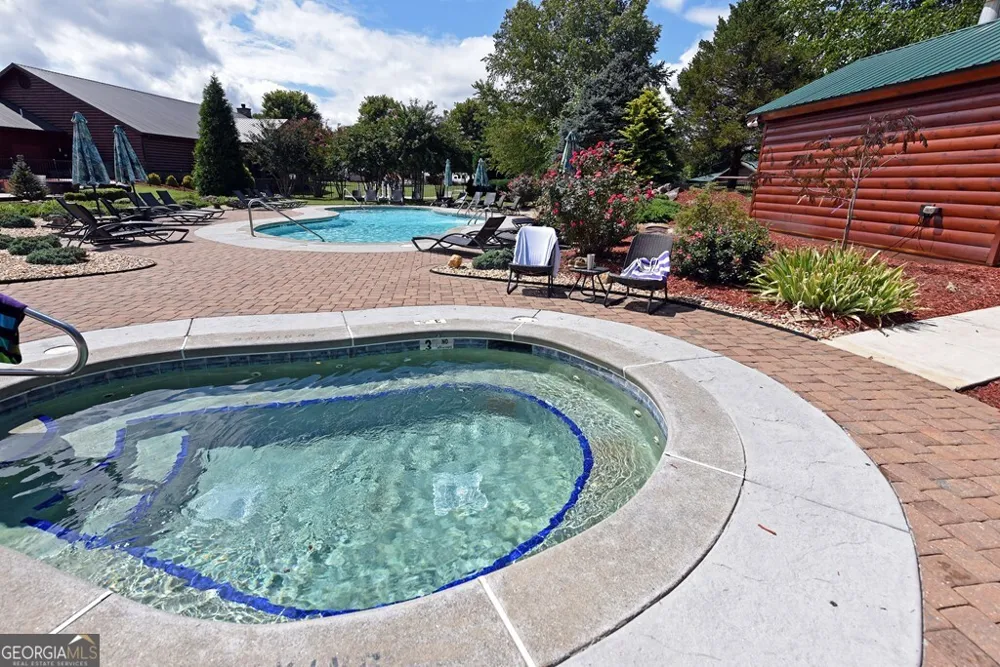 101 Foggy Mtn RD Blairsville, GA 30512