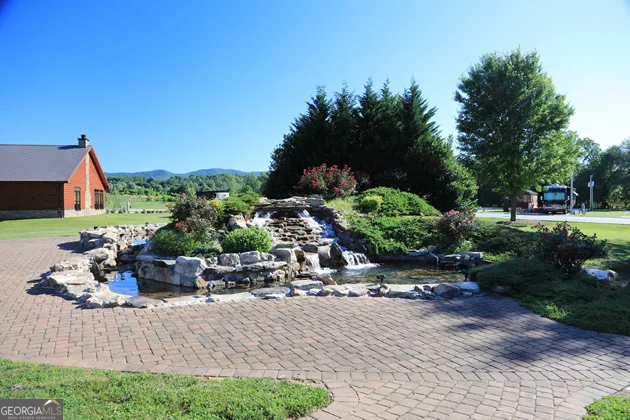 101 Foggy Mtn RD Blairsville, GA 30512