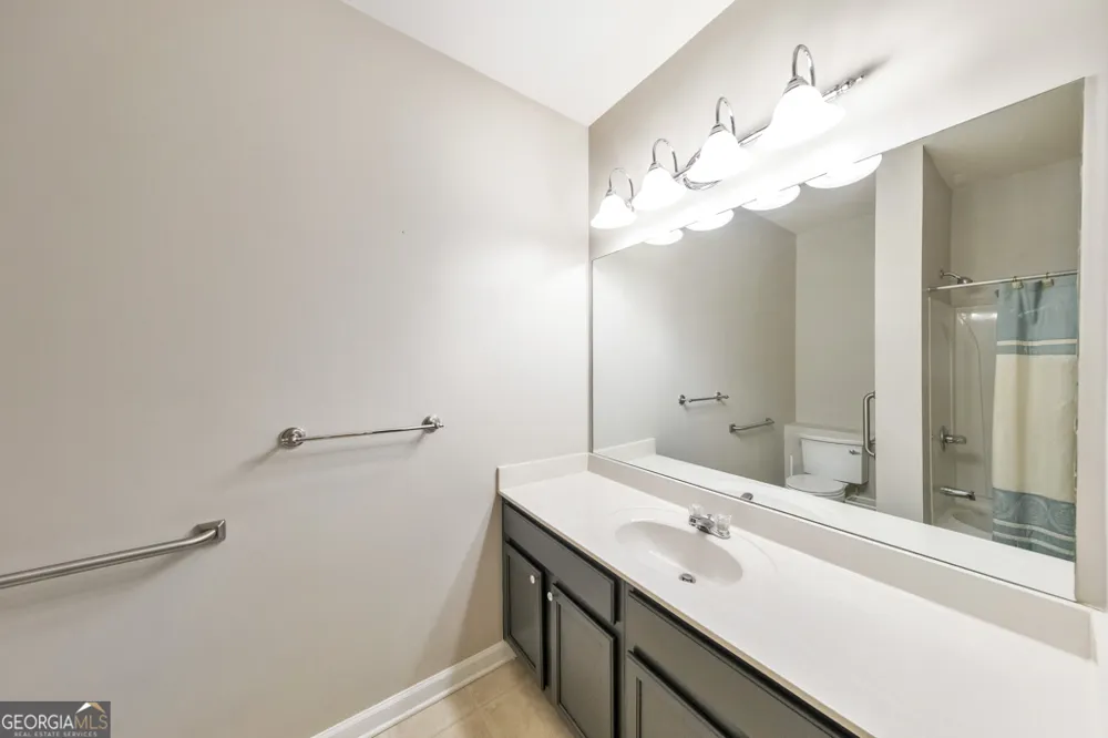 1965 Nocturne DR Alpharetta, GA 30009