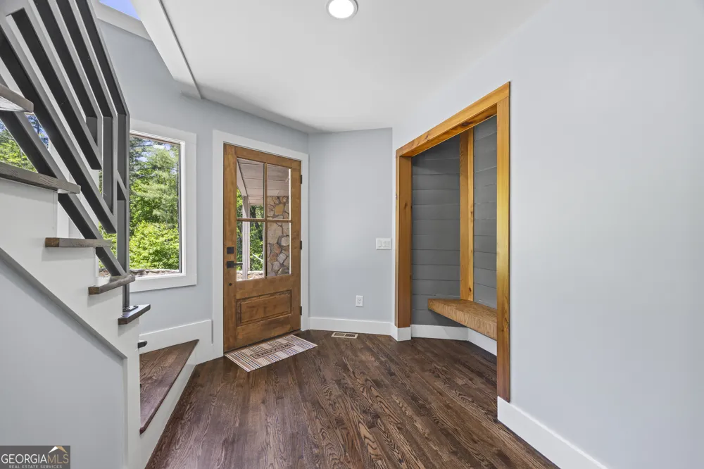 484 Mountain Stream LN Lakemont, GA 30552