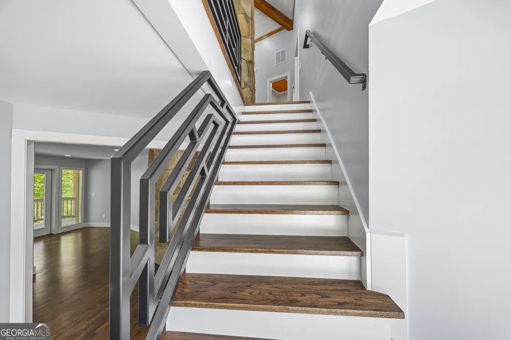 484 Mountain Stream LN Lakemont, GA 30552