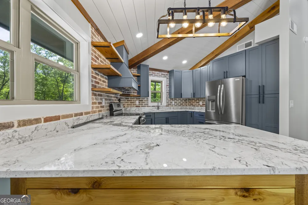 484 Mountain Stream LN Lakemont, GA 30552