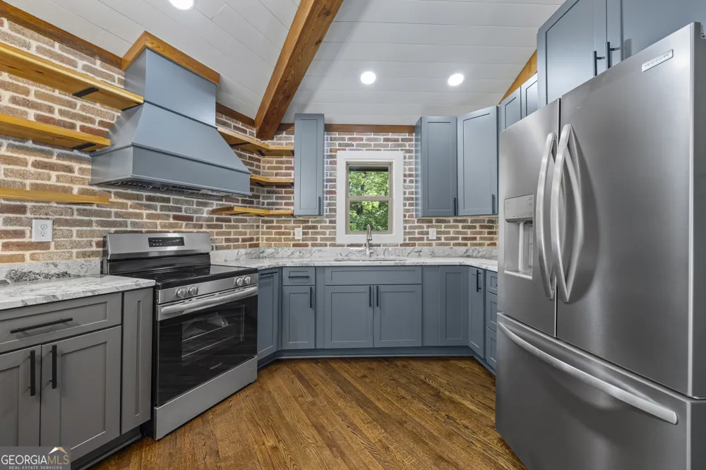 484 Mountain Stream LN Lakemont, GA 30552