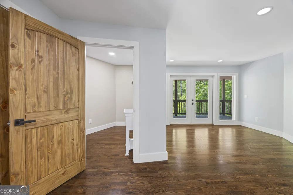 484 Mountain Stream LN Lakemont, GA 30552