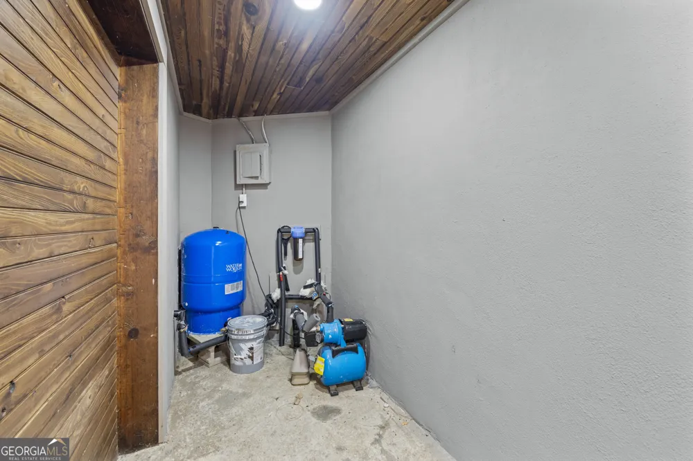 484 Mountain Stream LN Lakemont, GA 30552