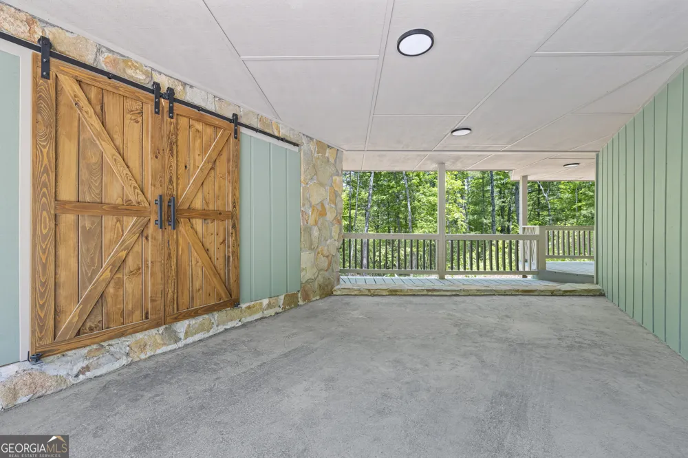 484 Mountain Stream LN Lakemont, GA 30552