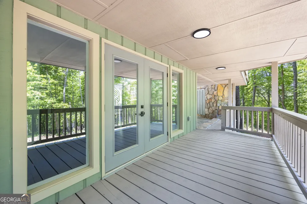484 Mountain Stream LN Lakemont, GA 30552