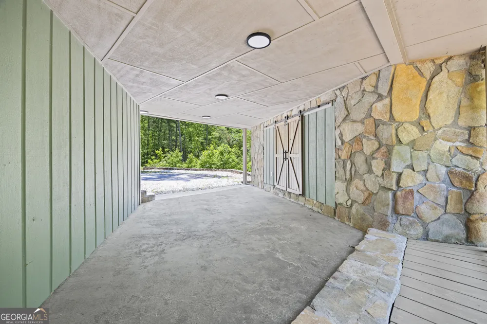 484 Mountain Stream LN Lakemont, GA 30552