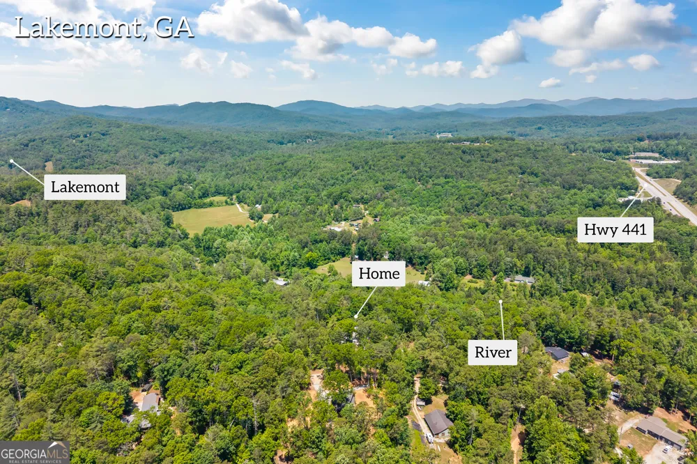 484 Mountain Stream LN Lakemont, GA 30552