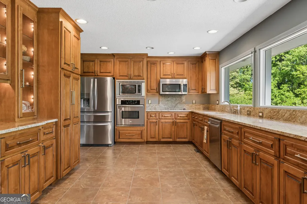 110 Mystic Cove LN Townville, SC 29689