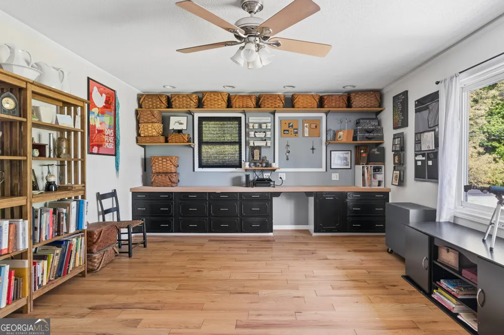 110 Mystic Cove LN Townville, SC 29689