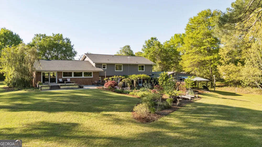 110 Mystic Cove LN Townville, SC 29689