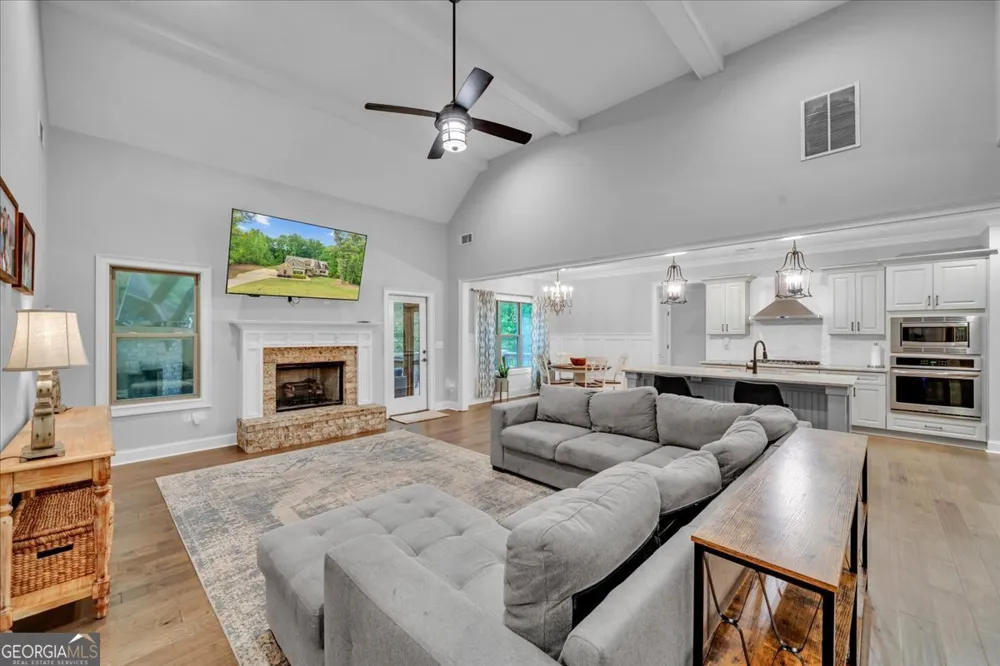 103 Heights AVE Forsyth, GA 31029