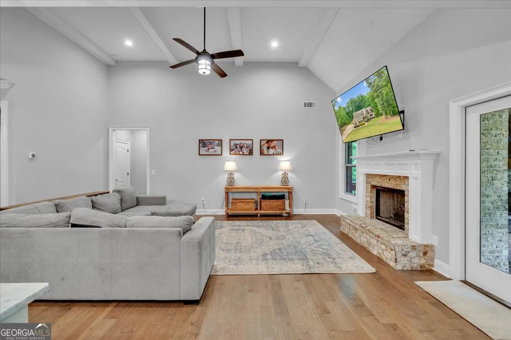 103 Heights AVE Forsyth, GA 31029
