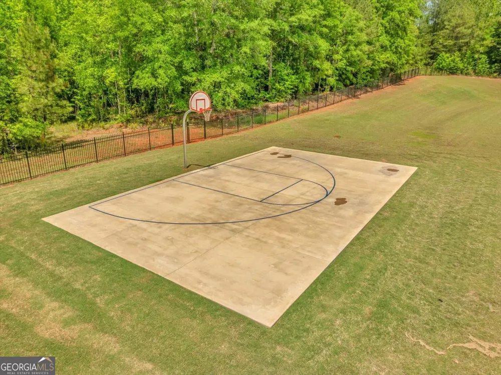 103 Heights AVE Forsyth, GA 31029