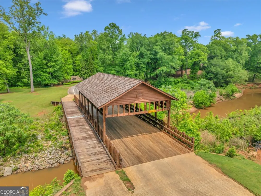 103 Heights AVE Forsyth, GA 31029