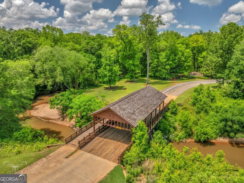 103 Heights AVE Forsyth, GA 31029