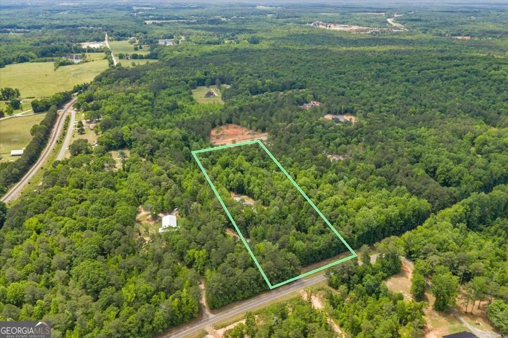 627 Johnstonville RD Barnesville, GA 30204