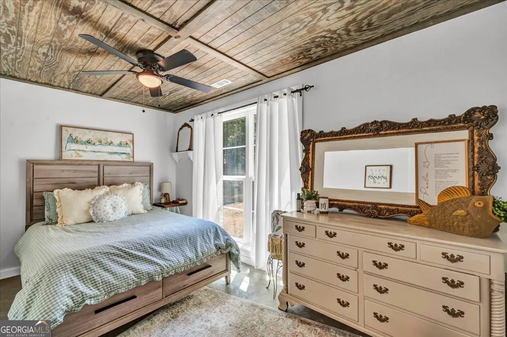 627 Johnstonville RD Barnesville, GA 30204