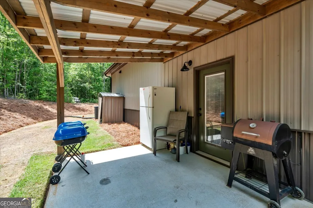 627 Johnstonville RD Barnesville, GA 30204