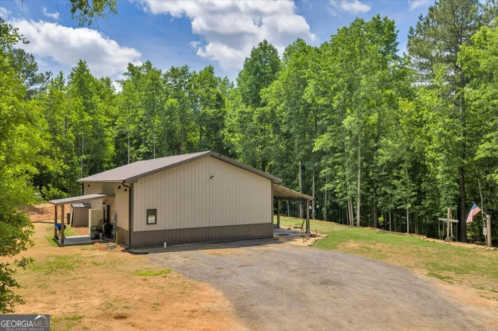 627 Johnstonville RD Barnesville, GA 30204