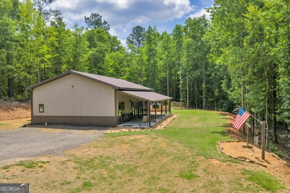 627 Johnstonville RD Barnesville, GA 30204