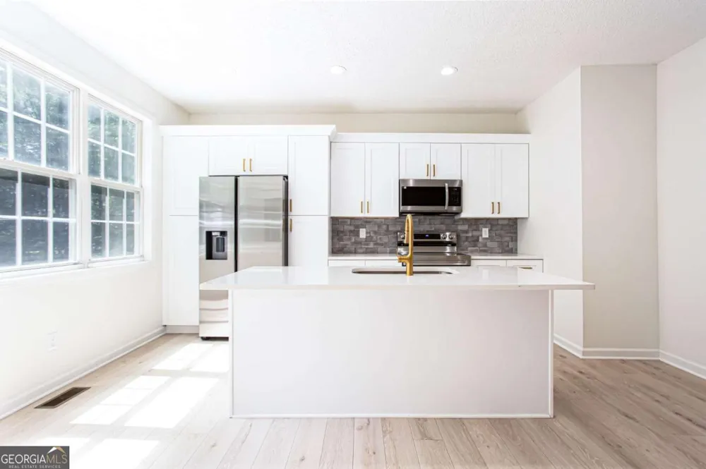 8071 Beachwood DR Murrayville, GA 30564