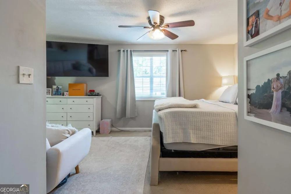 6900 Roswell RD Sandy Springs, GA 30328