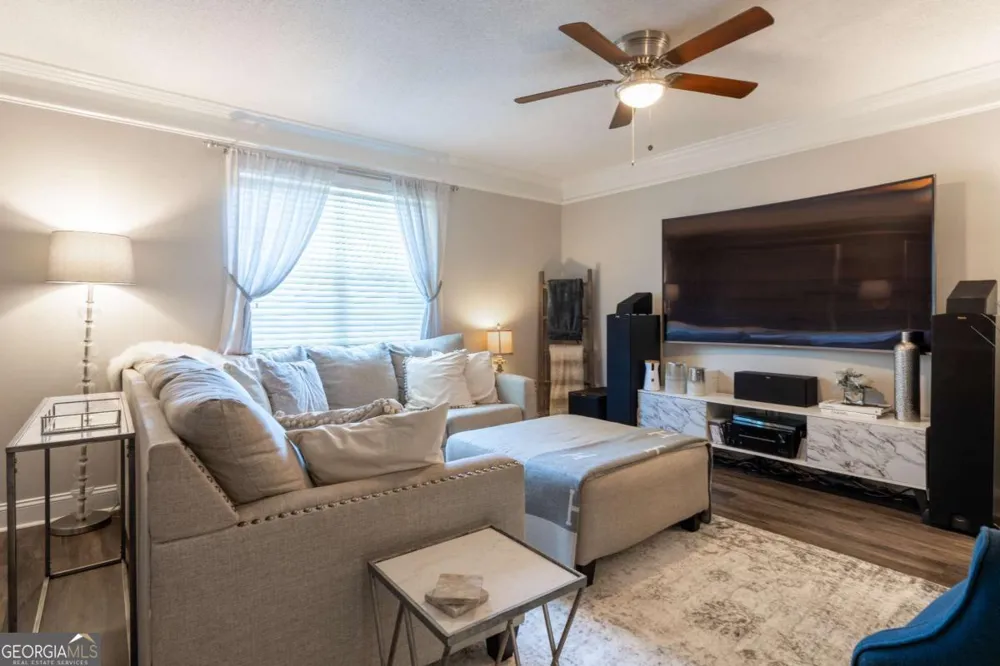 6900 Roswell RD Sandy Springs, GA 30328