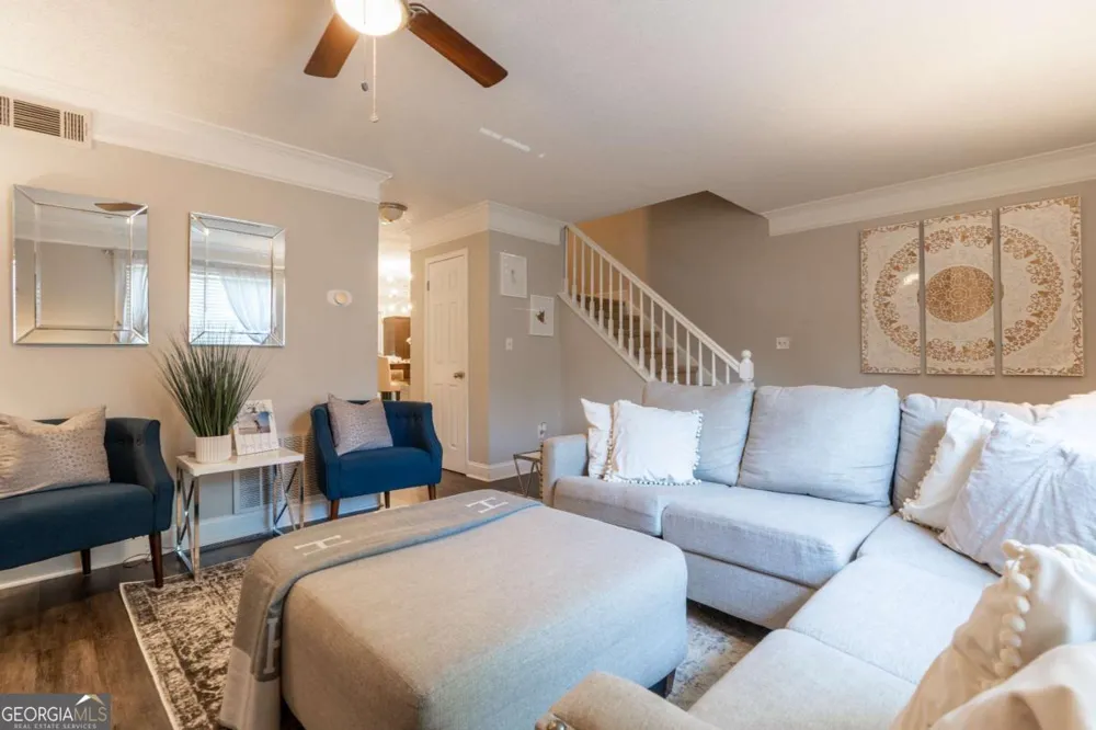 6900 Roswell RD Sandy Springs, GA 30328