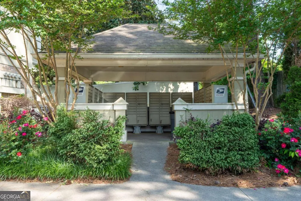 6900 Roswell RD Sandy Springs, GA 30328