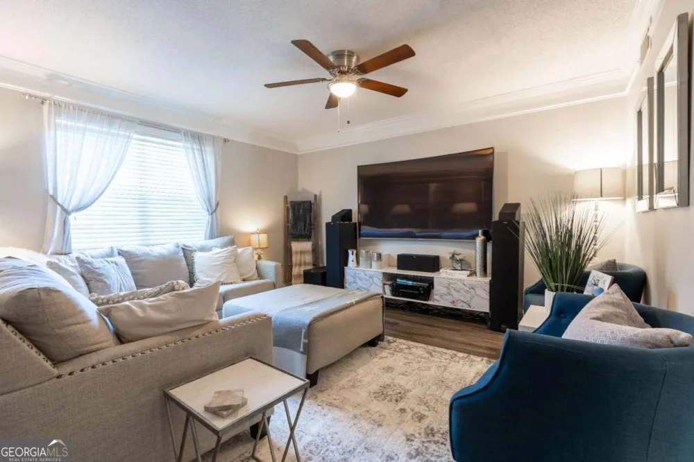 6900 Roswell RD Sandy Springs, GA 30328