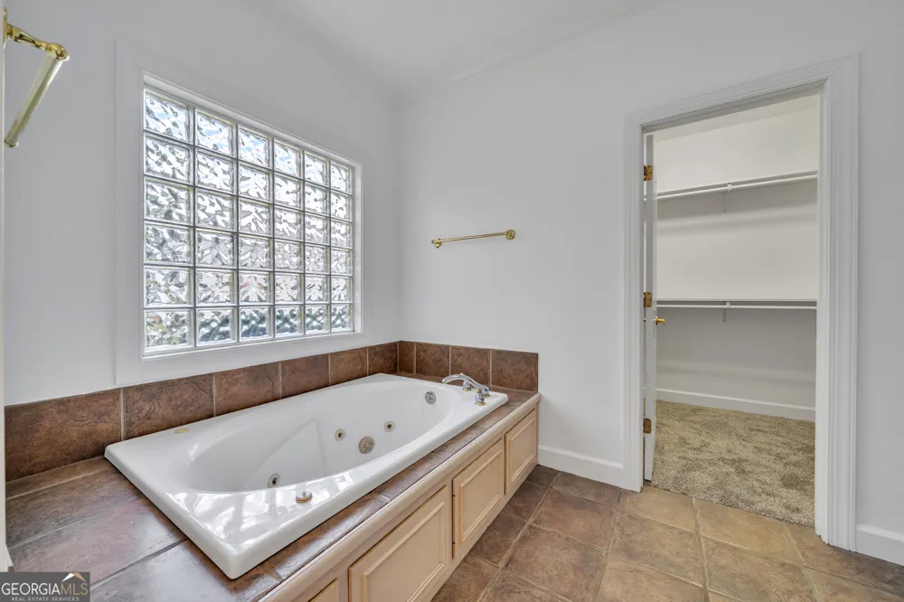 104 Westlake CIR Americus, GA 31709