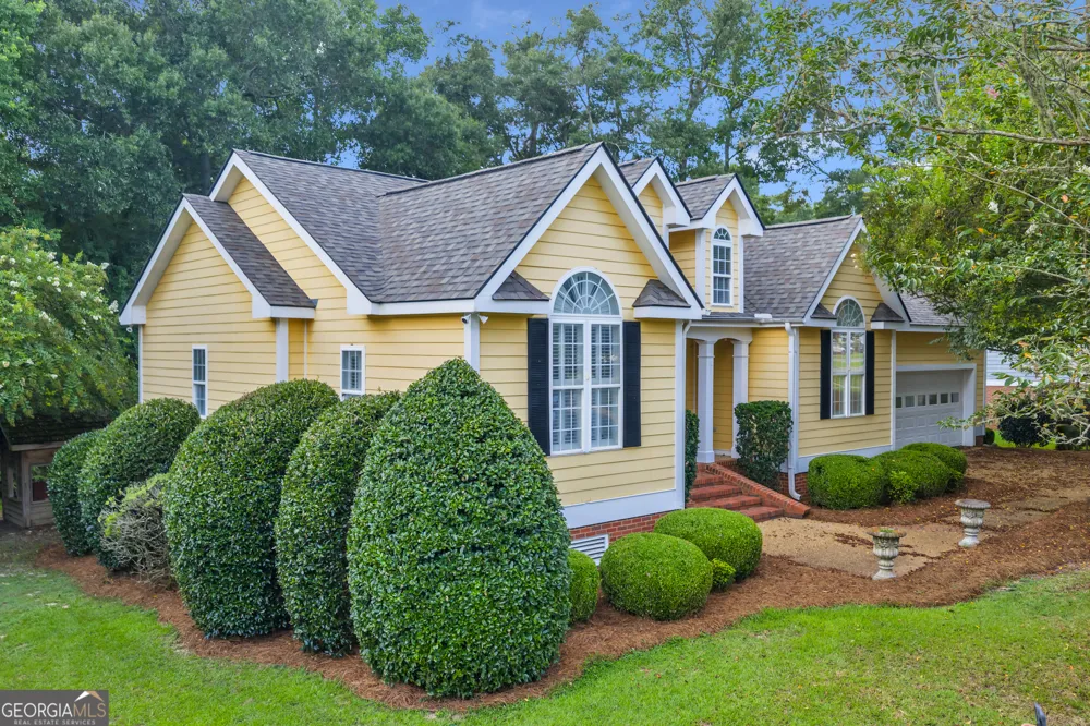 104 Westlake CIR Americus, GA 31709
