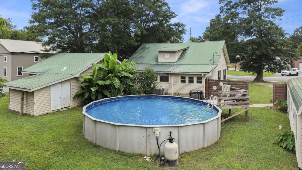 17 Lyerly Dam RD Lyerly, GA 30730