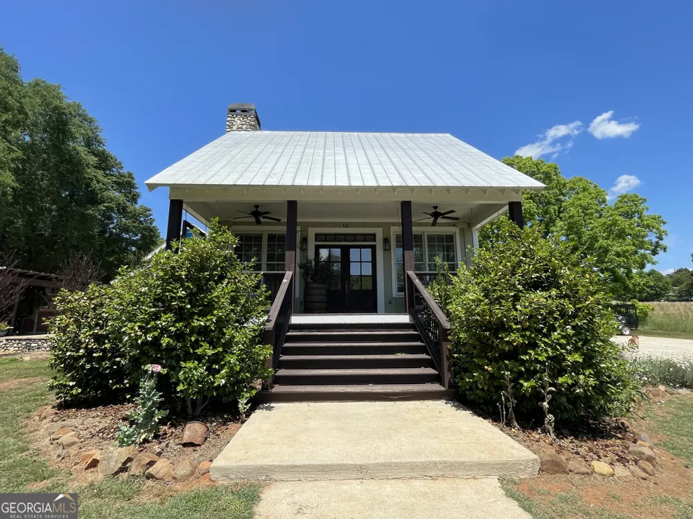 156 Lake Oglethorpe DR Arnoldsville, GA 30619