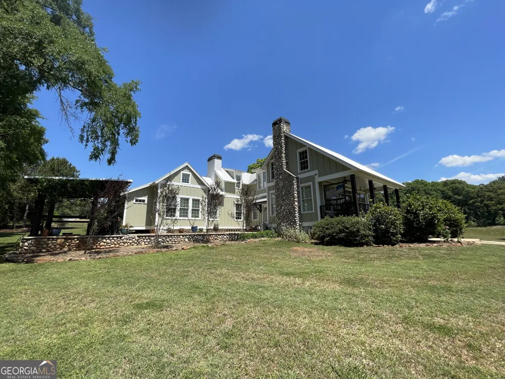 156 Lake Oglethorpe DR Arnoldsville, GA 30619