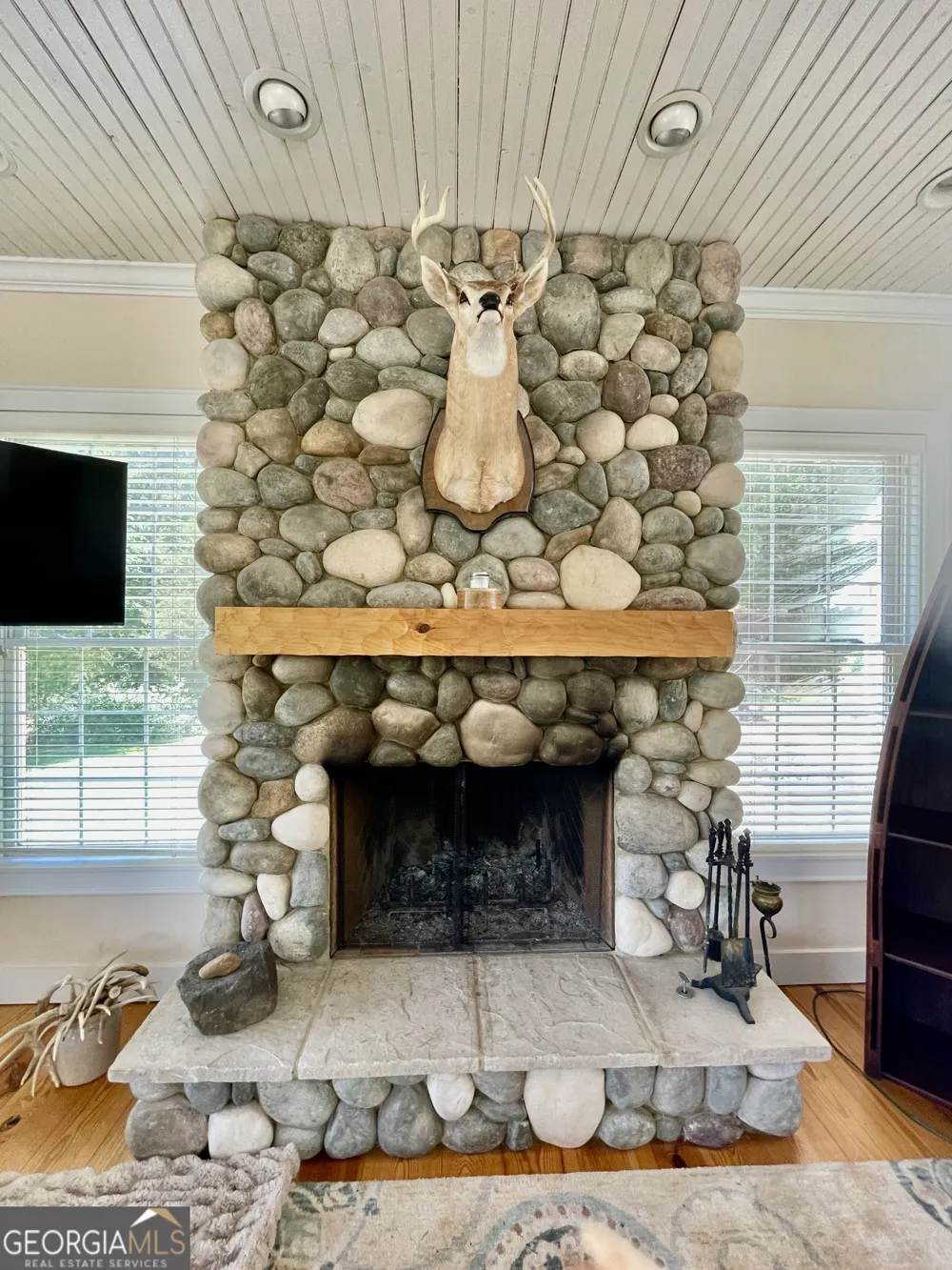 156 Lake Oglethorpe DR Arnoldsville, GA 30619