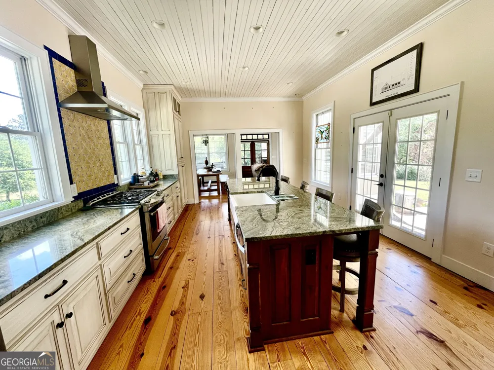 156 Lake Oglethorpe DR Arnoldsville, GA 30619