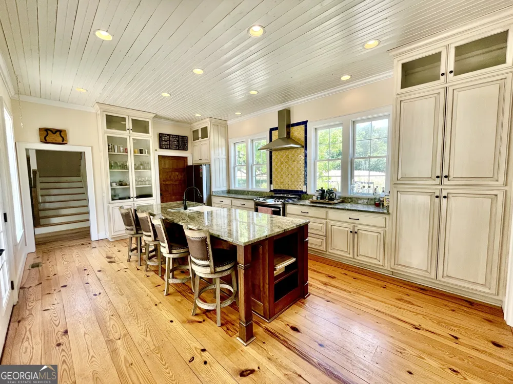 156 Lake Oglethorpe DR Arnoldsville, GA 30619