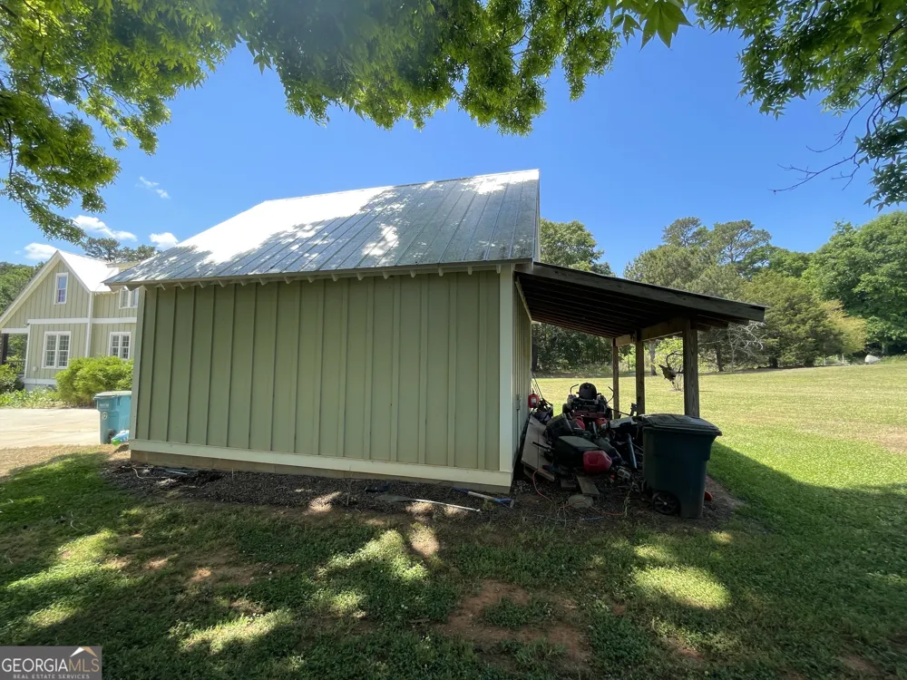 156 Lake Oglethorpe DR Arnoldsville, GA 30619