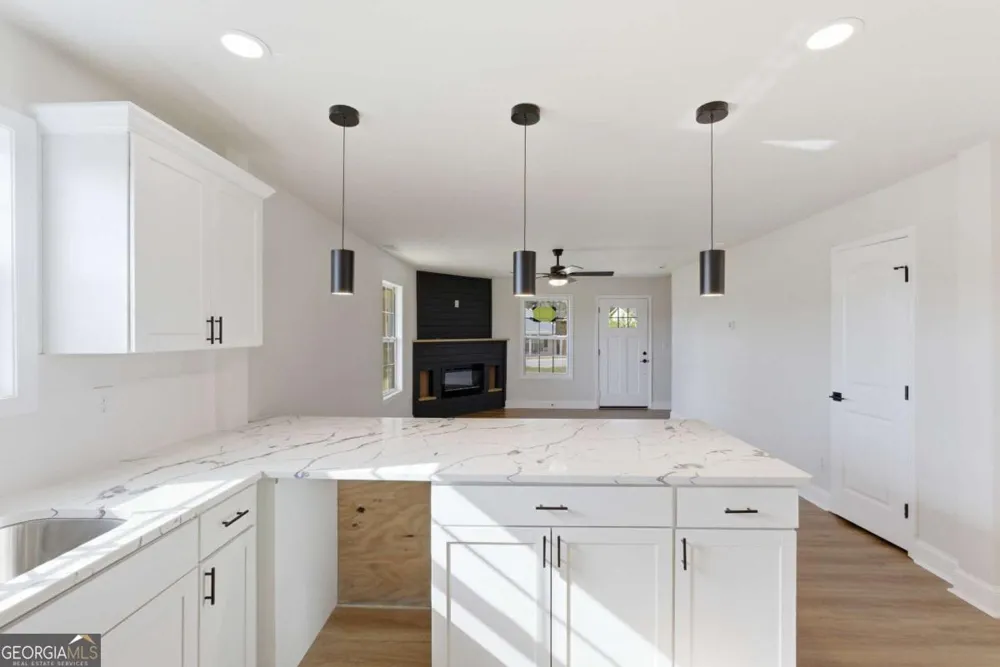 257 Marsh Glen DR Jonesboro, GA 30238