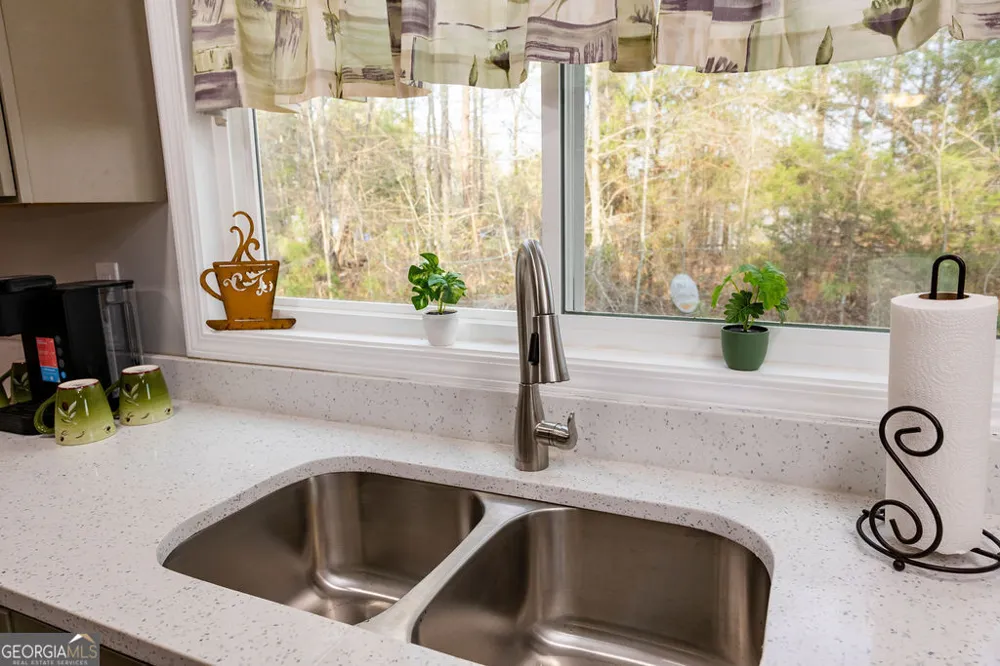 107 S Gates RD Pine Mountain, GA 31822