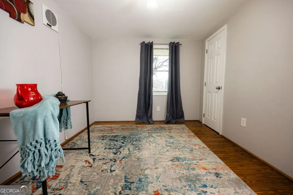 107 S Gates RD Pine Mountain, GA 31822