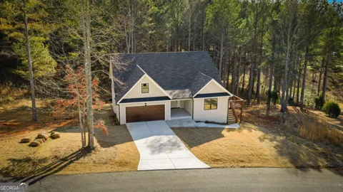 43 Inwood LN