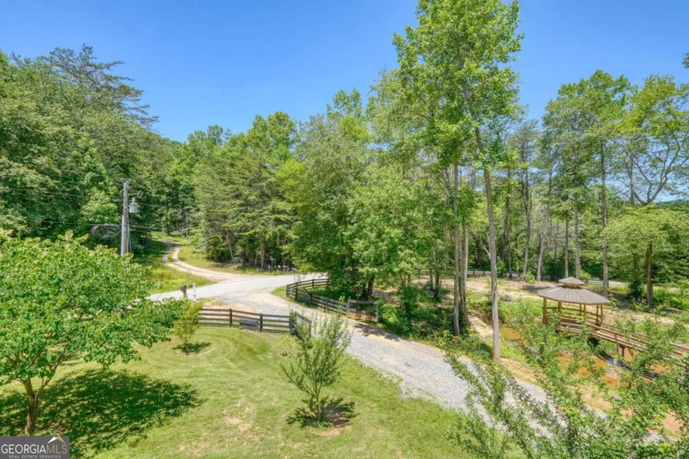 18 Tranquility TRL Blairsville, GA 30512