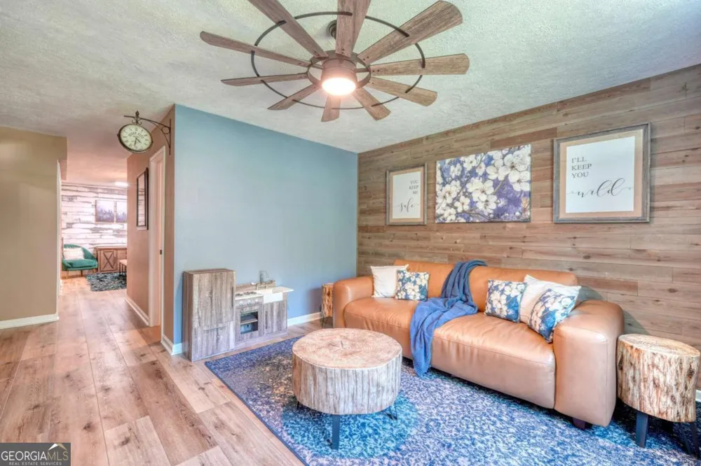 18 Tranquility TRL Blairsville, GA 30512